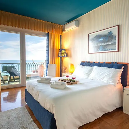 Il Risveglio Sul Mare -terrazza Panoramica Lejlighed *