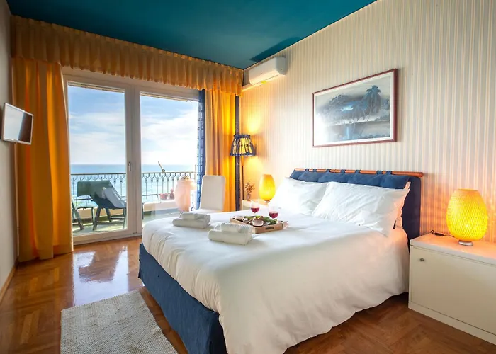 Il Risveglio Sul Mare -terrazza Panoramica Lejlighed *