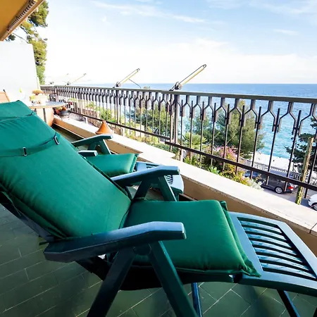 شقة Il Risveglio Sul Mare -terrazza Panoramica سانريمو